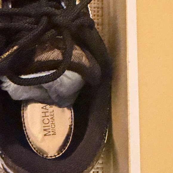 Michael Kors Brown sneakers - Picture 11 of 13